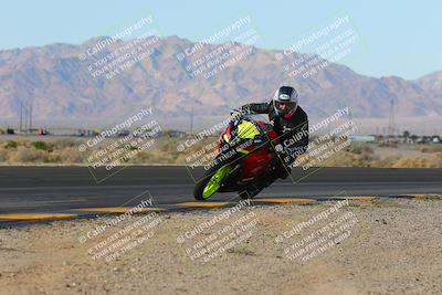 media/Dec-18-2022-SoCal Trackdays (Sun) [[8099a50955]]/Turn 4 Inside (10am)/